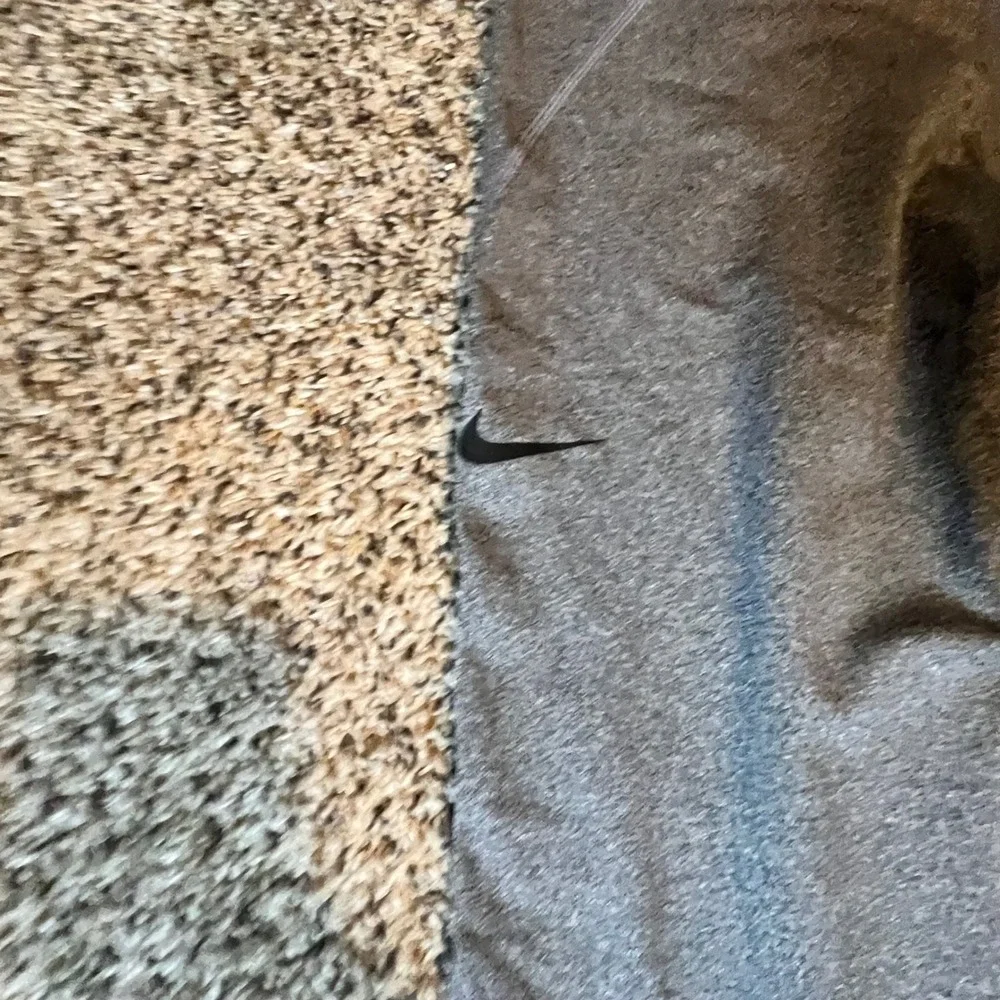 Nike Pro Dri-FIT Womens‎ XL Gray Heathered Athletic Leggings Mesh Panel Training